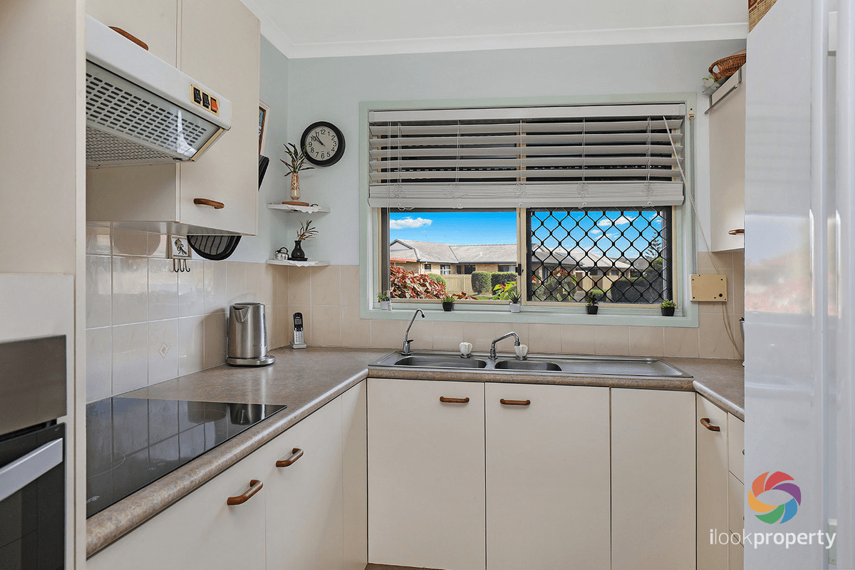 181/2 Melody Court, Warana, QLD 4575