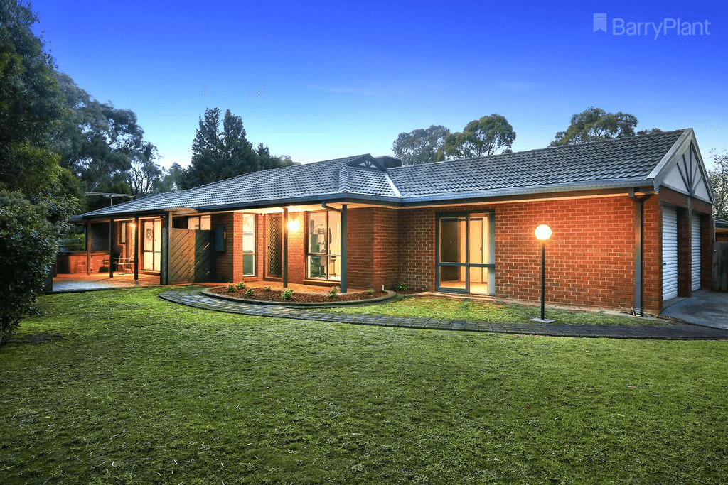 1 Mountain Heath Walk, CROYDON SOUTH, VIC 3136