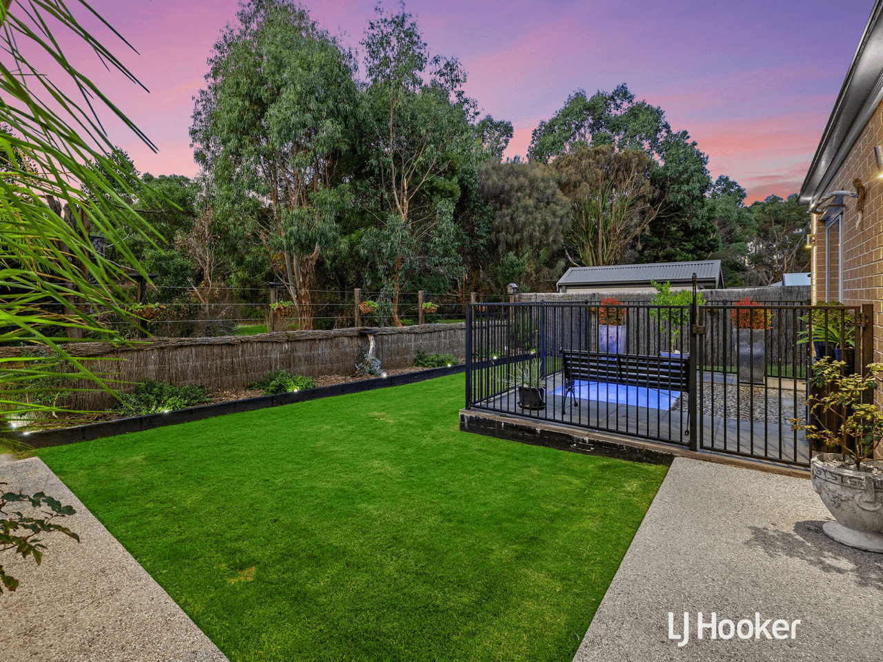 34 Honeyeater Circuit, INVERLOCH, VIC 3996