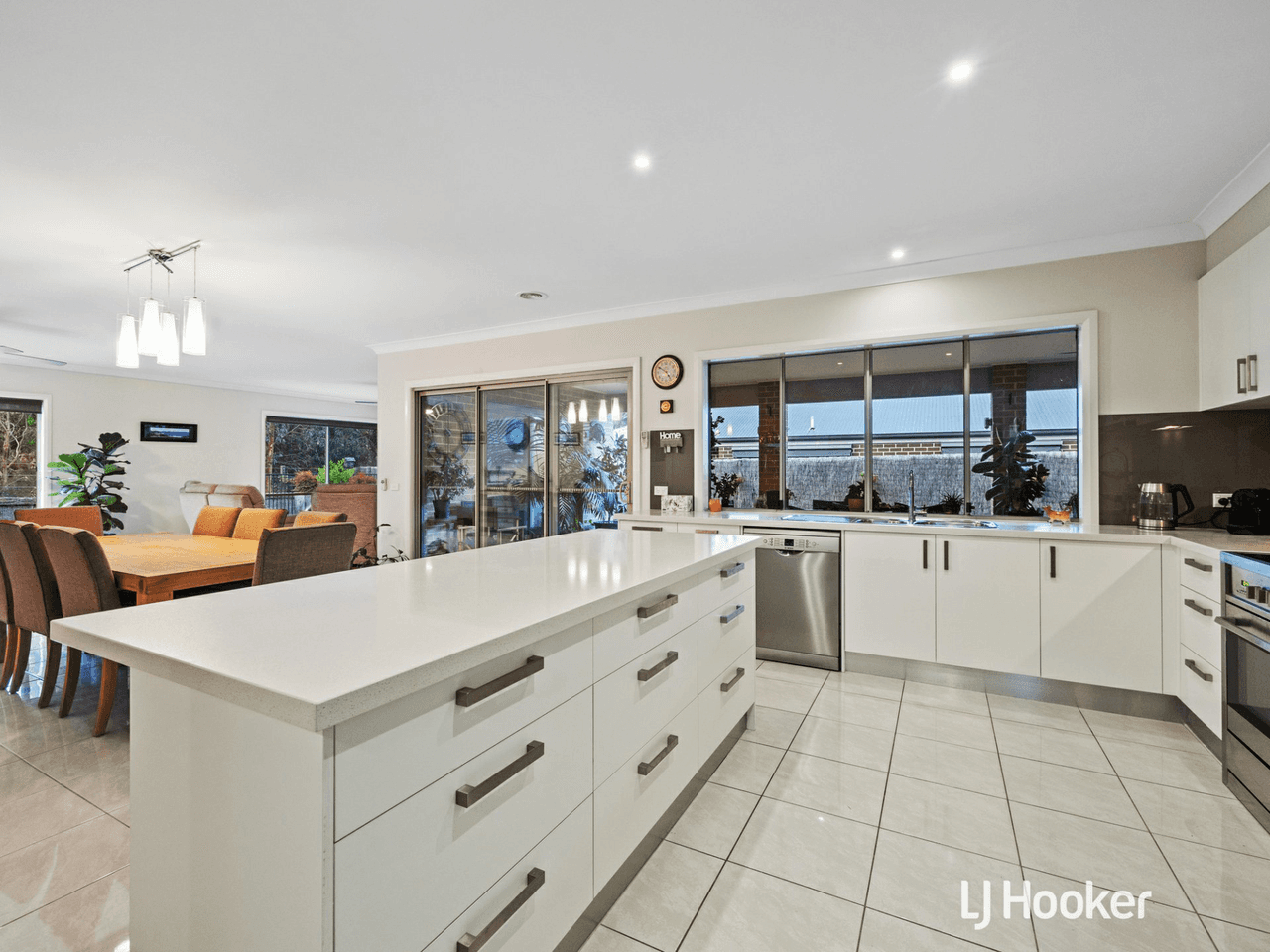 34 Honeyeater Circuit, INVERLOCH, VIC 3996