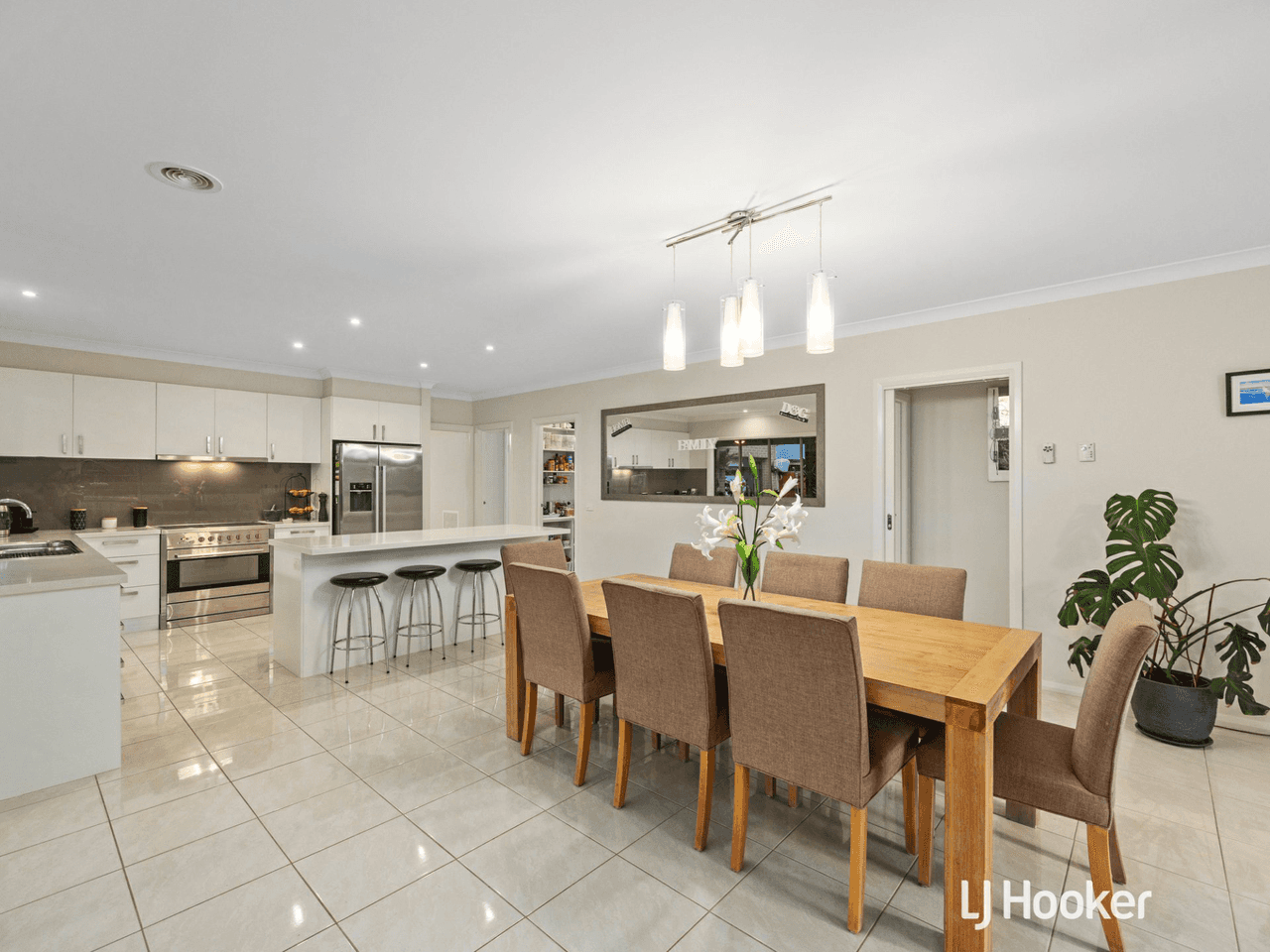 34 Honeyeater Circuit, INVERLOCH, VIC 3996