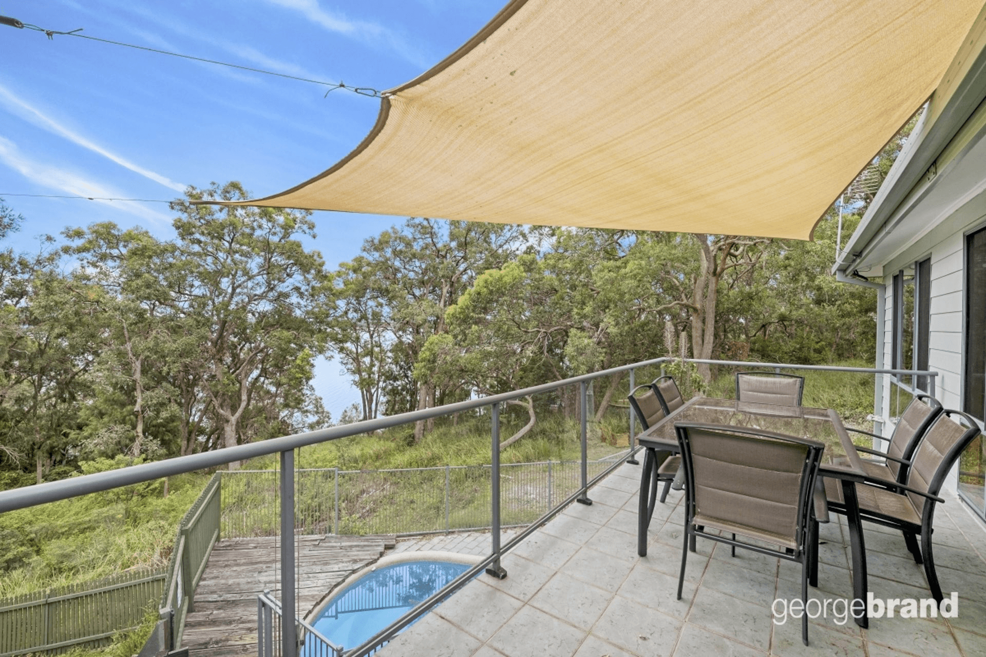 4a Anita Avenue, LAKE MUNMORAH, NSW 2259