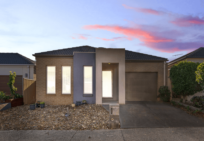 7 Briar Valley Rise, CAROLINE SPRINGS, VIC 3023