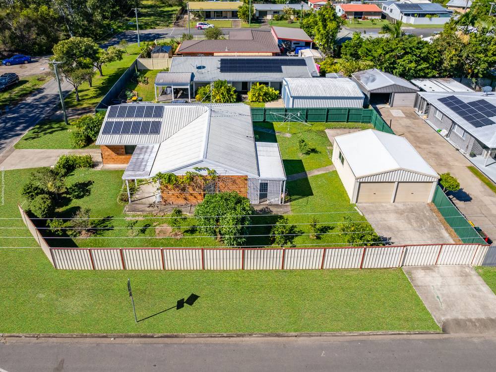 98 Elizabeth Street, Urangan, Qld 4655