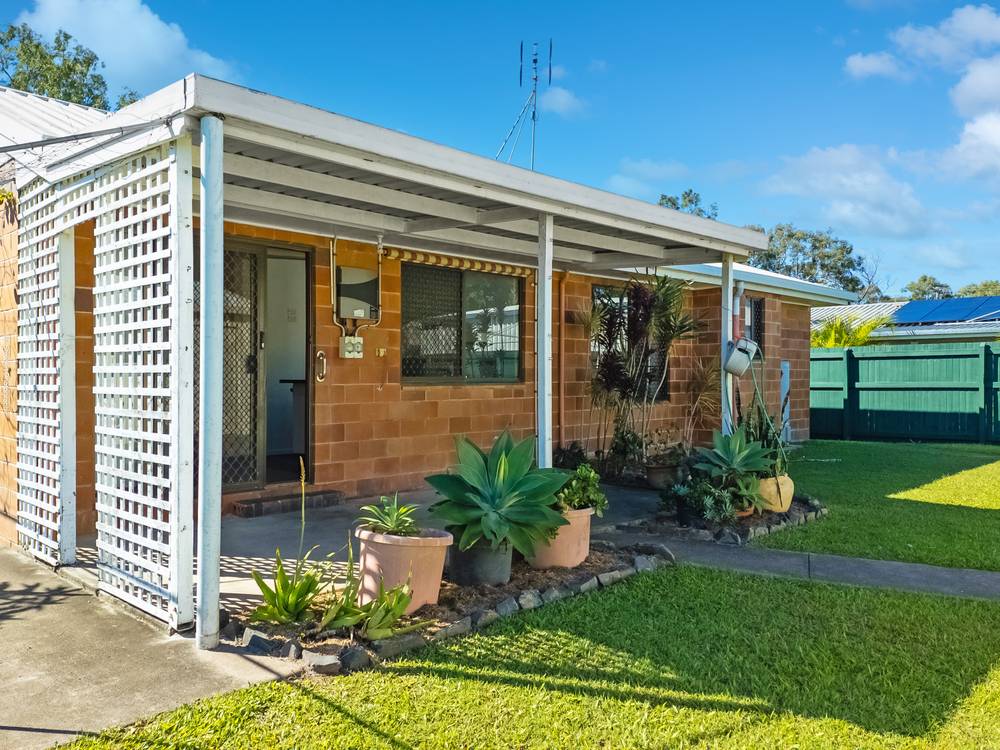 98 Elizabeth Street, Urangan, Qld 4655