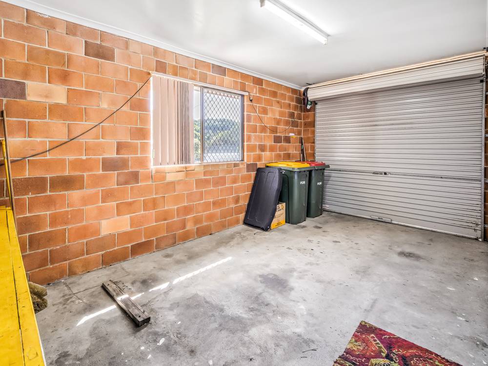 98 Elizabeth Street, Urangan, Qld 4655