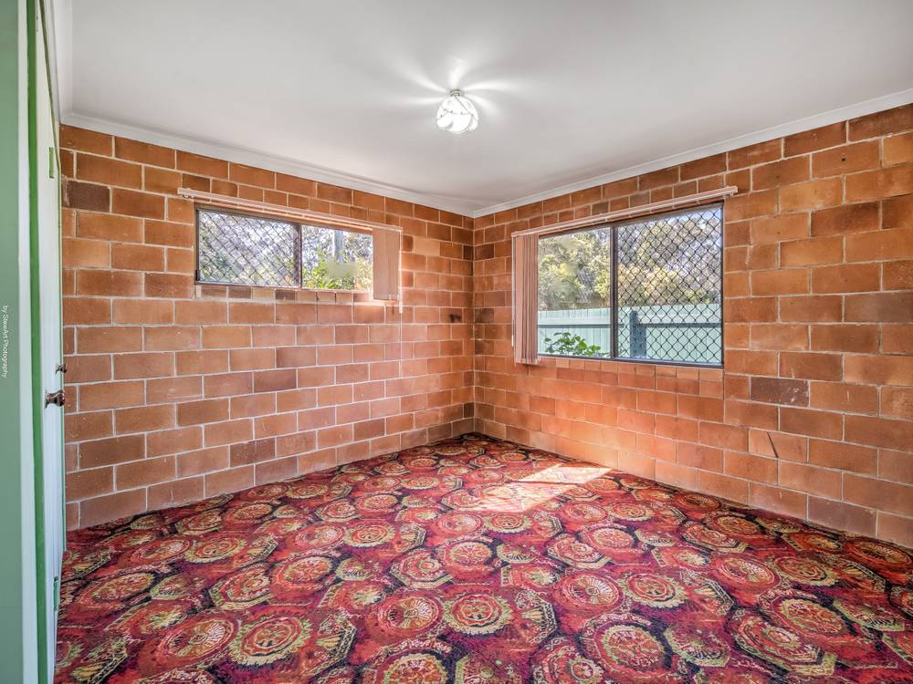 98 Elizabeth Street, Urangan, Qld 4655