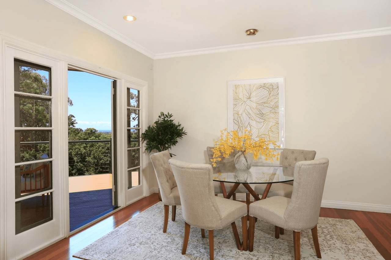 72 Castle Hill Drive, GAVEN, QLD 4211