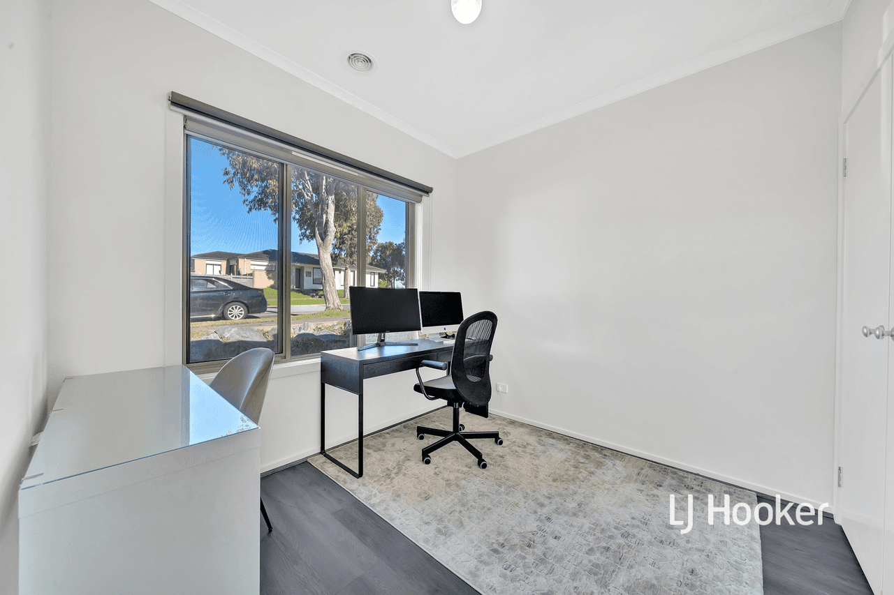 50 Mannavue Boulevard, CRANBOURNE NORTH, VIC 3977