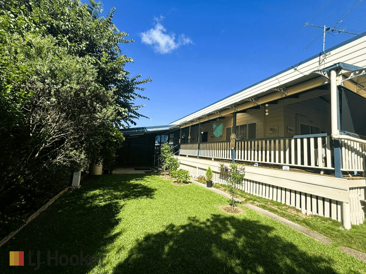 13 Marine Street, MACLEAY ISLAND, QLD 4184