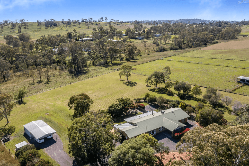 15 Bedwell Street, CRANLEY, QLD 4350