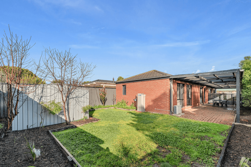 10 Morey Court, Roxburgh Park, VIC 3064