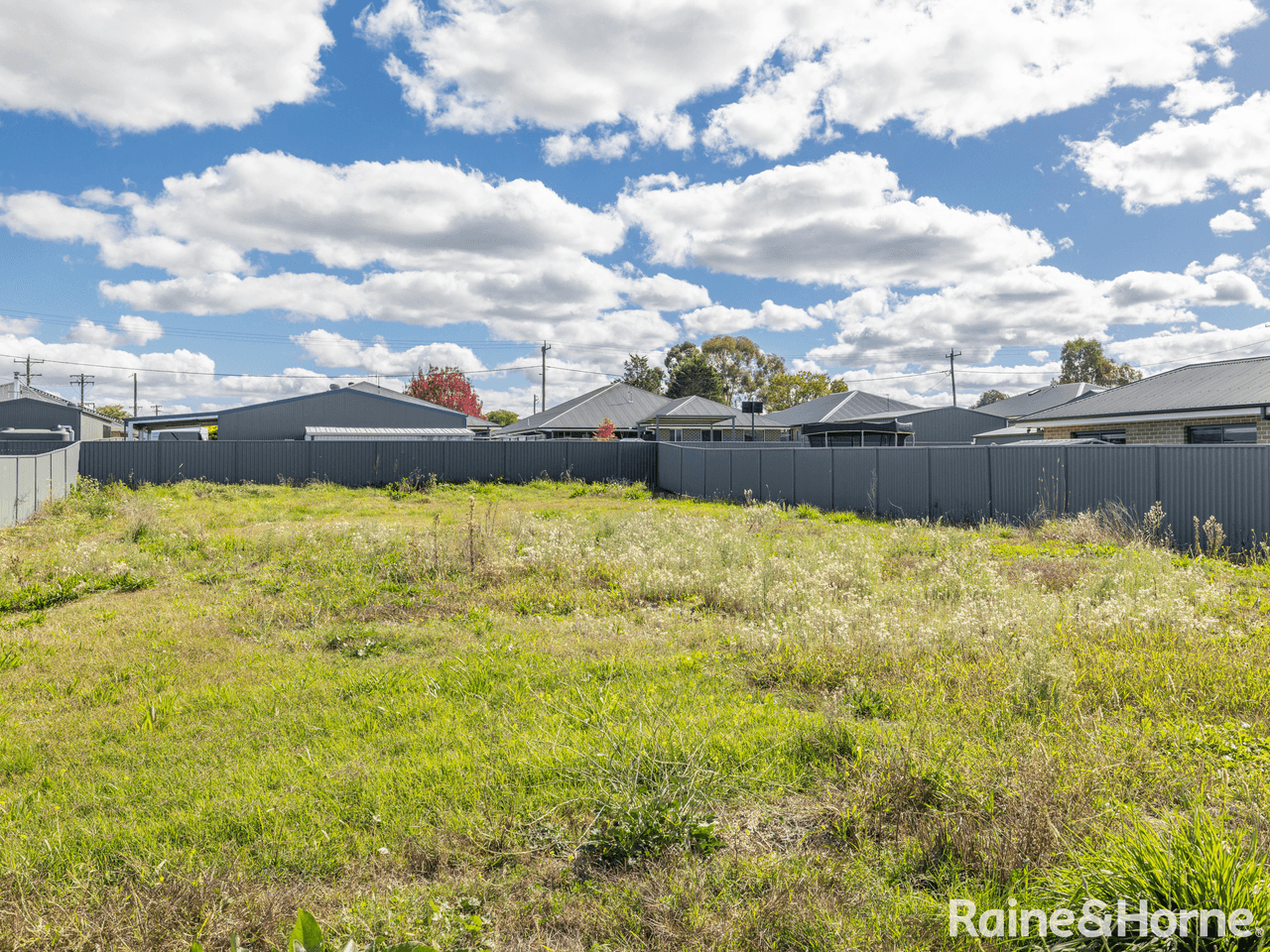 27 Darling Street, EGLINTON, NSW 2795