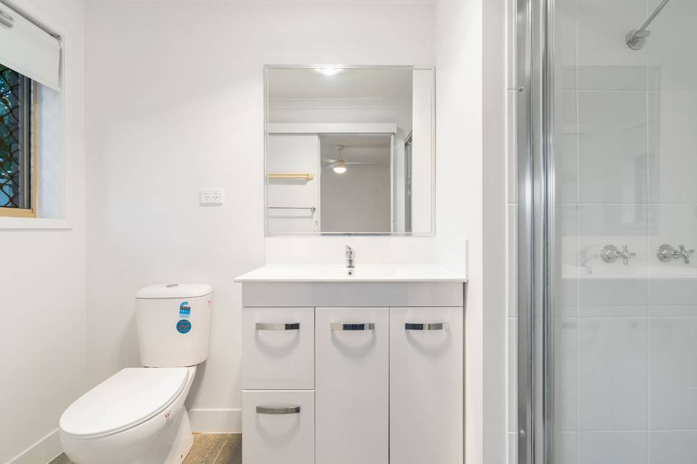 16 Rowena Court, BORONIA HEIGHTS, QLD 4124