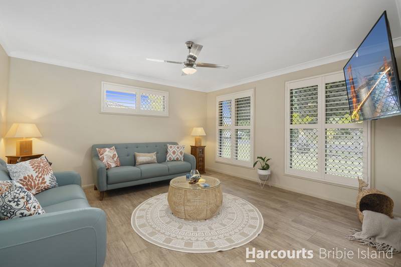 8 Cremorne Court, SANDSTONE POINT, QLD 4511