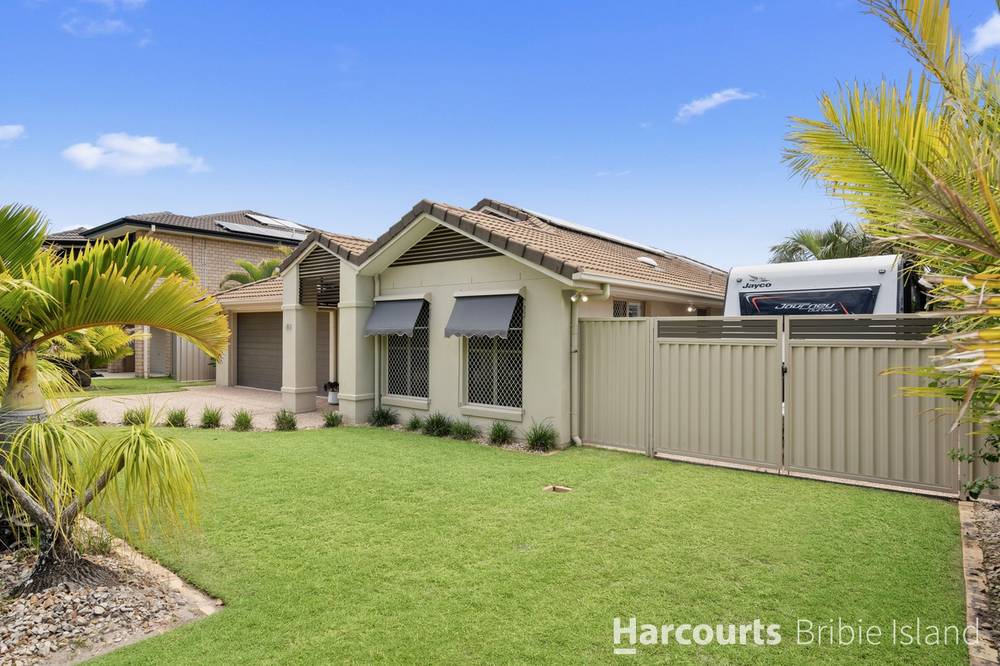 8 Cremorne Court, SANDSTONE POINT, QLD 4511