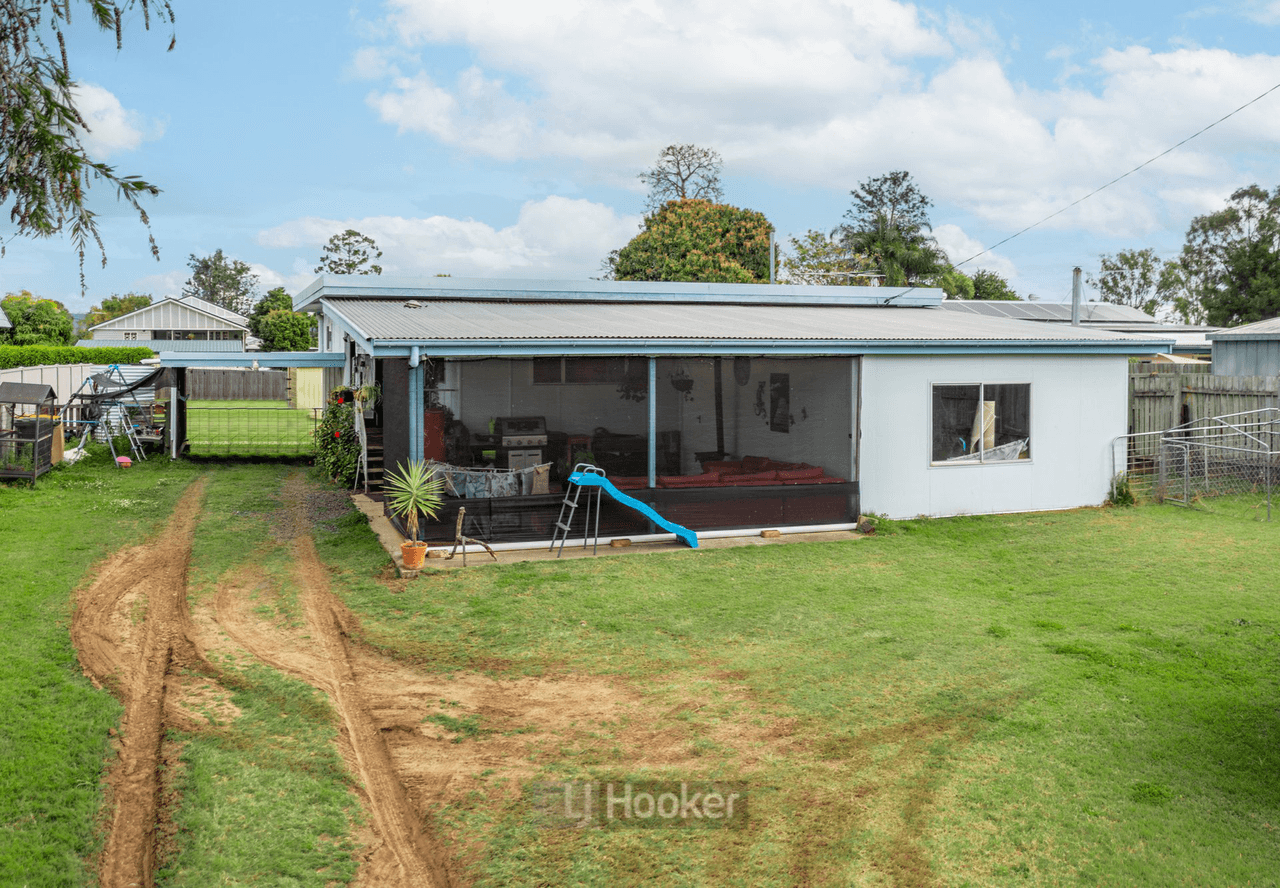 55A Eaglesfield Street, BEAUDESERT, QLD 4285