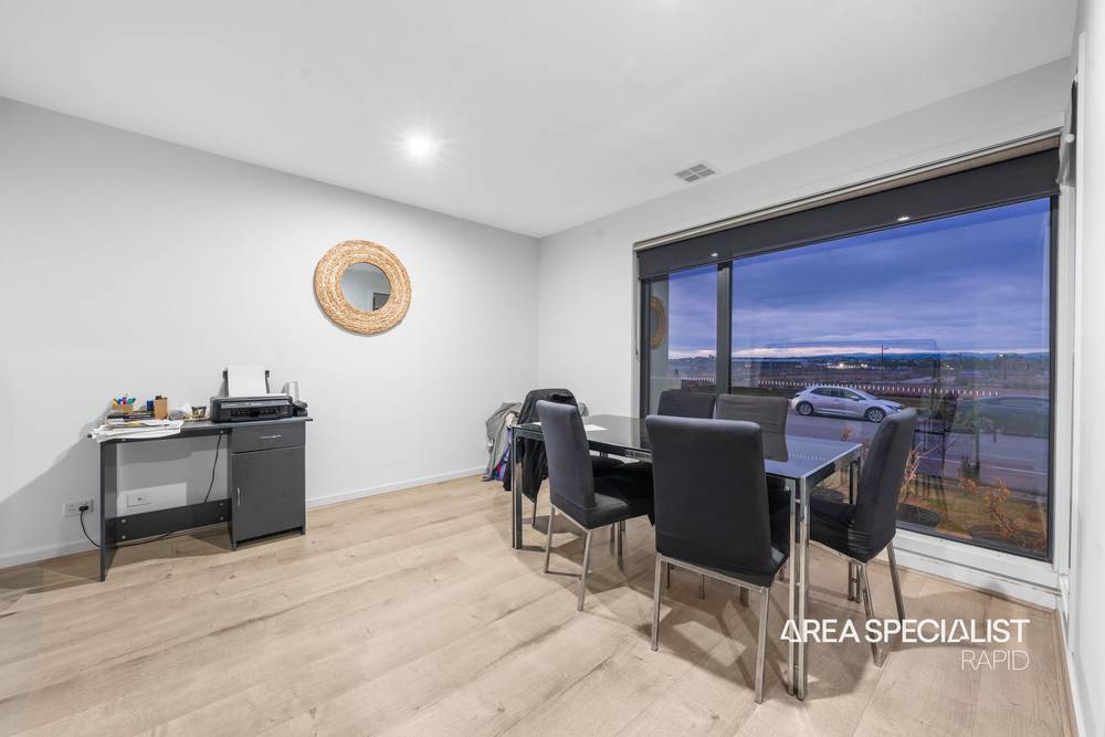 206 Saint Germain Boulevard, Clyde North, VIC 3978