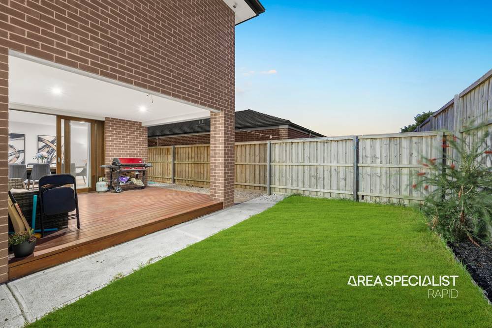 206 Saint Germain Boulevard, Clyde North, VIC 3978