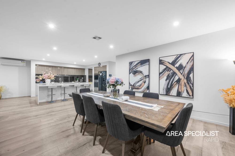 206 Saint Germain Boulevard, Clyde North, VIC 3978