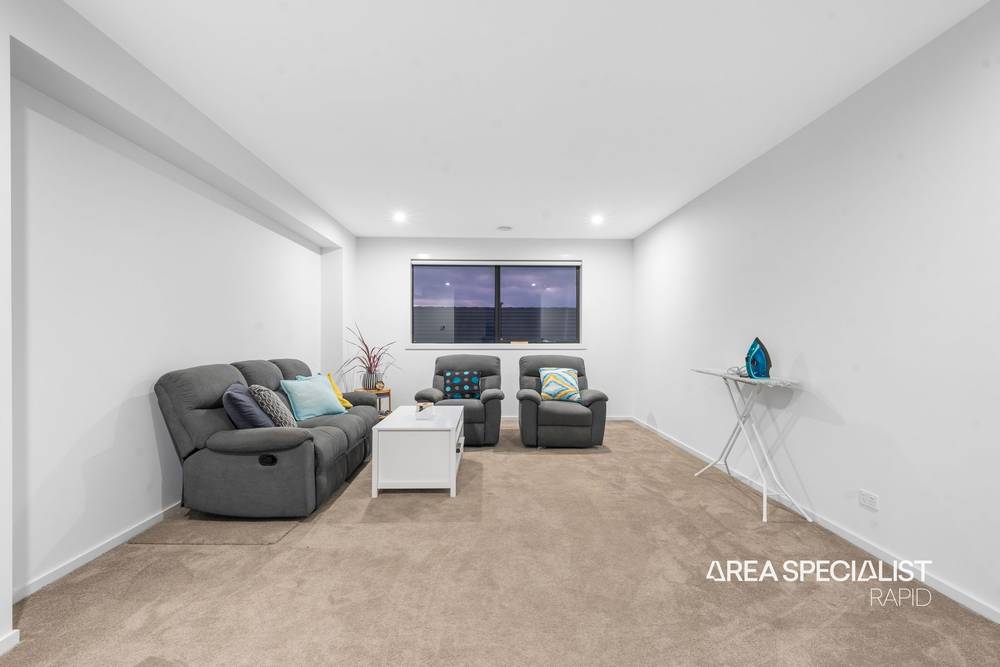 206 Saint Germain Boulevard, Clyde North, VIC 3978