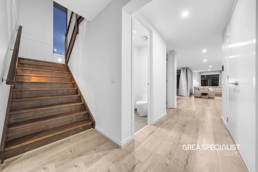206 Saint Germain Boulevard, Clyde North, VIC 3978