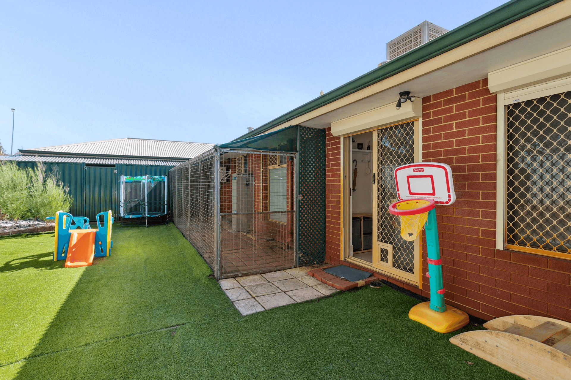 2 Elbrus Way, Caversham, WA 6055