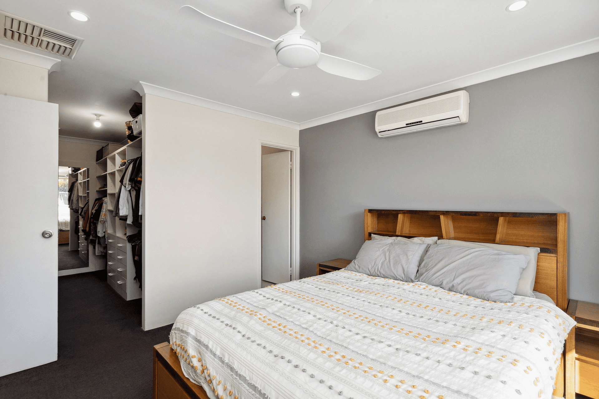 2 Elbrus Way, Caversham, WA 6055