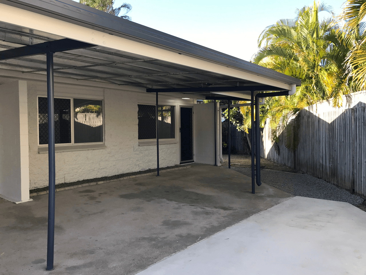 10 Cumberland Ave, SLADE POINT, QLD 4740