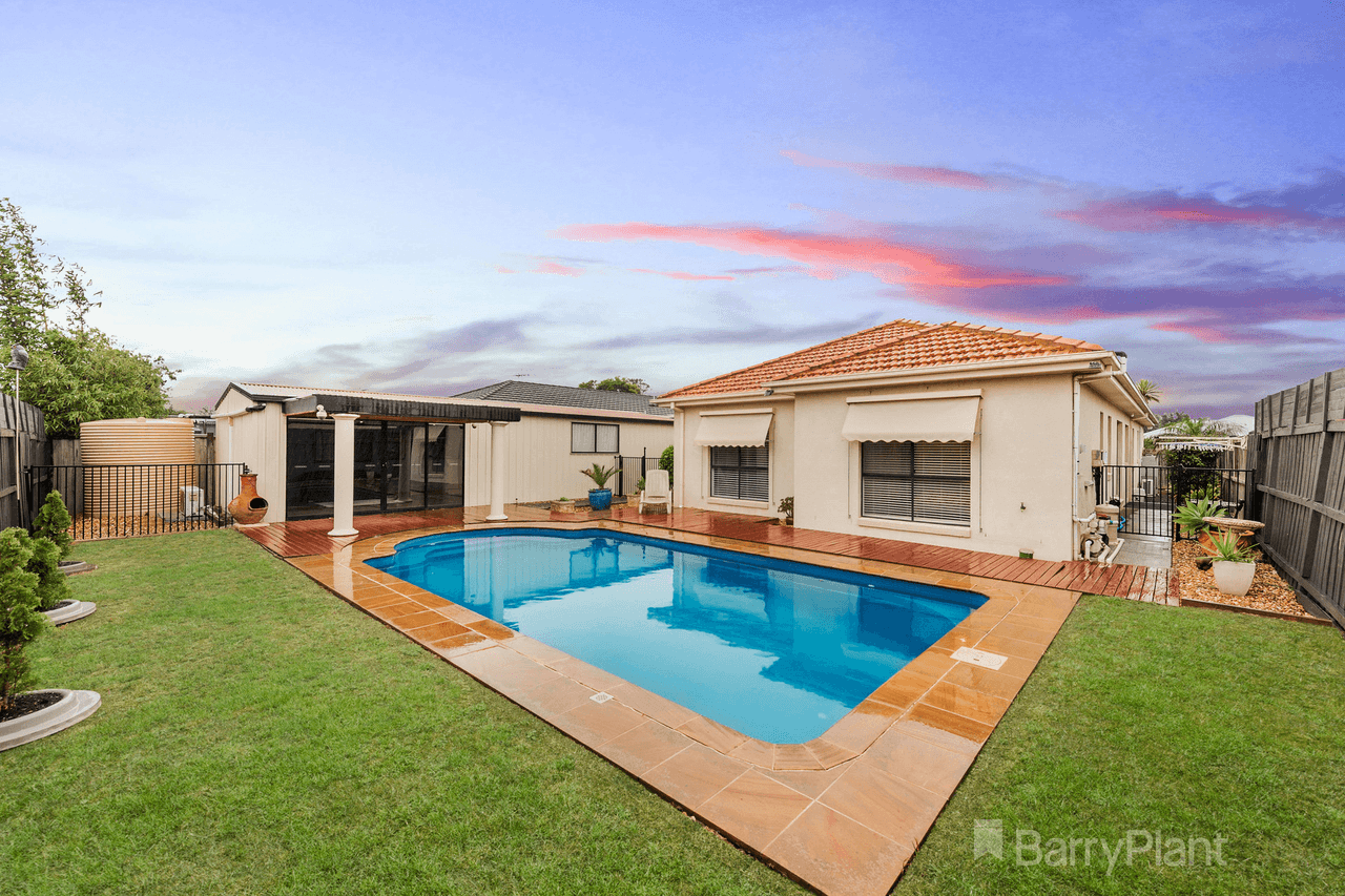 33 Rainbow Way, Tarneit, VIC 3029