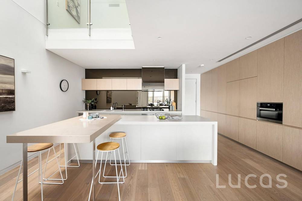 232 River Esplanade, Docklands, VIC 3008