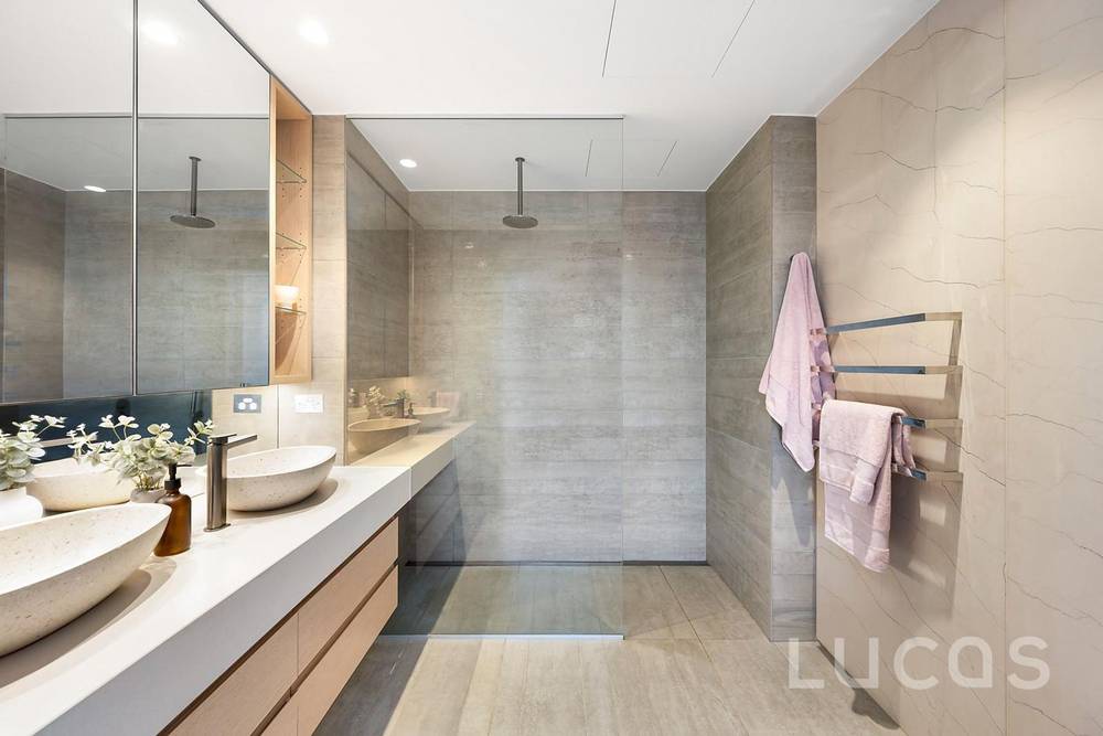 232 River Esplanade, Docklands, VIC 3008