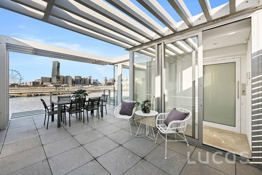 232 River Esplanade, Docklands, VIC 3008