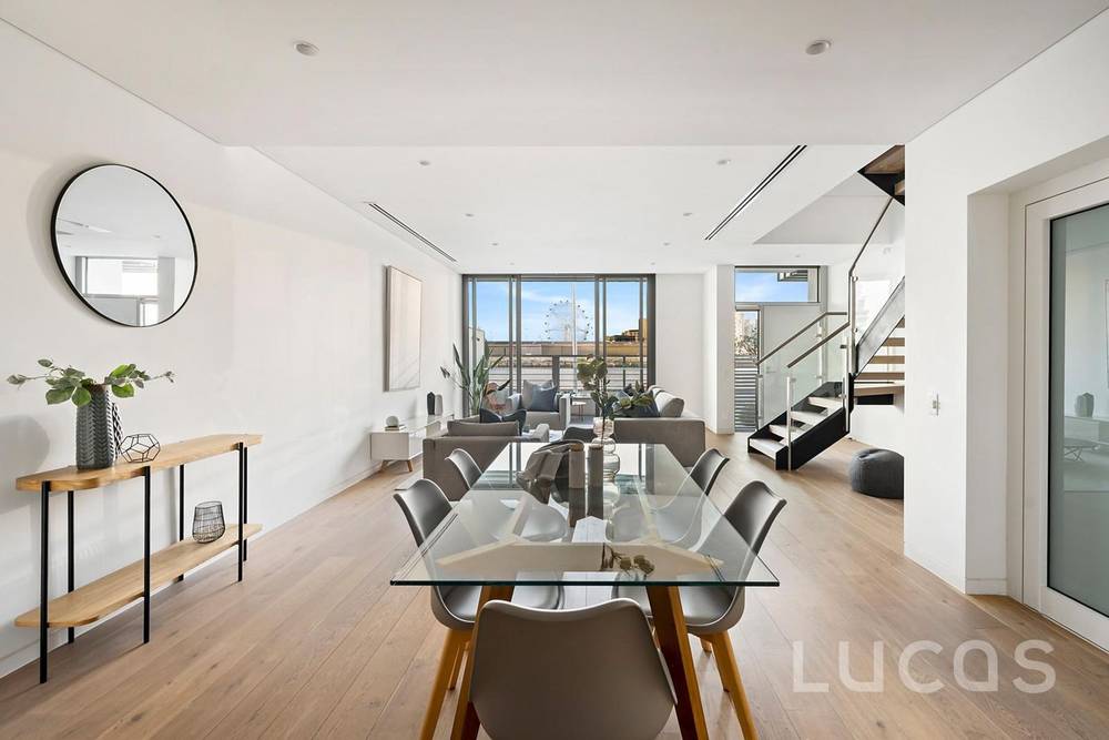232 River Esplanade, Docklands, VIC 3008