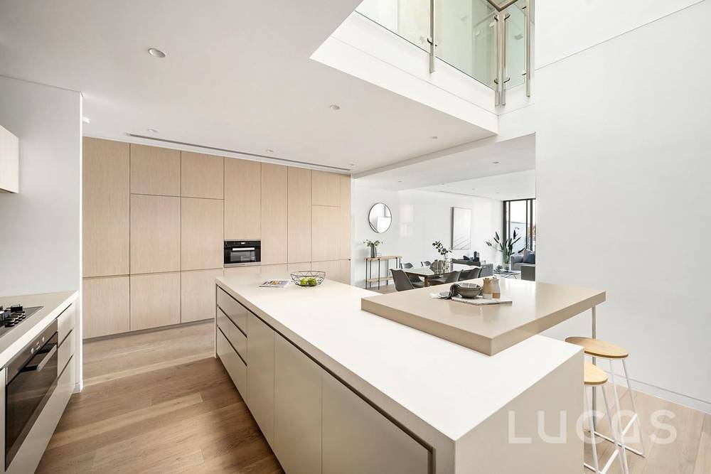 232 River Esplanade, Docklands, VIC 3008