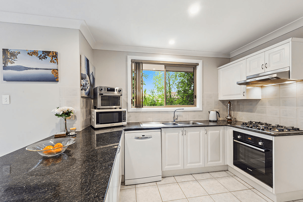 6/5 Park Street, PEAKHURST, NSW 2210