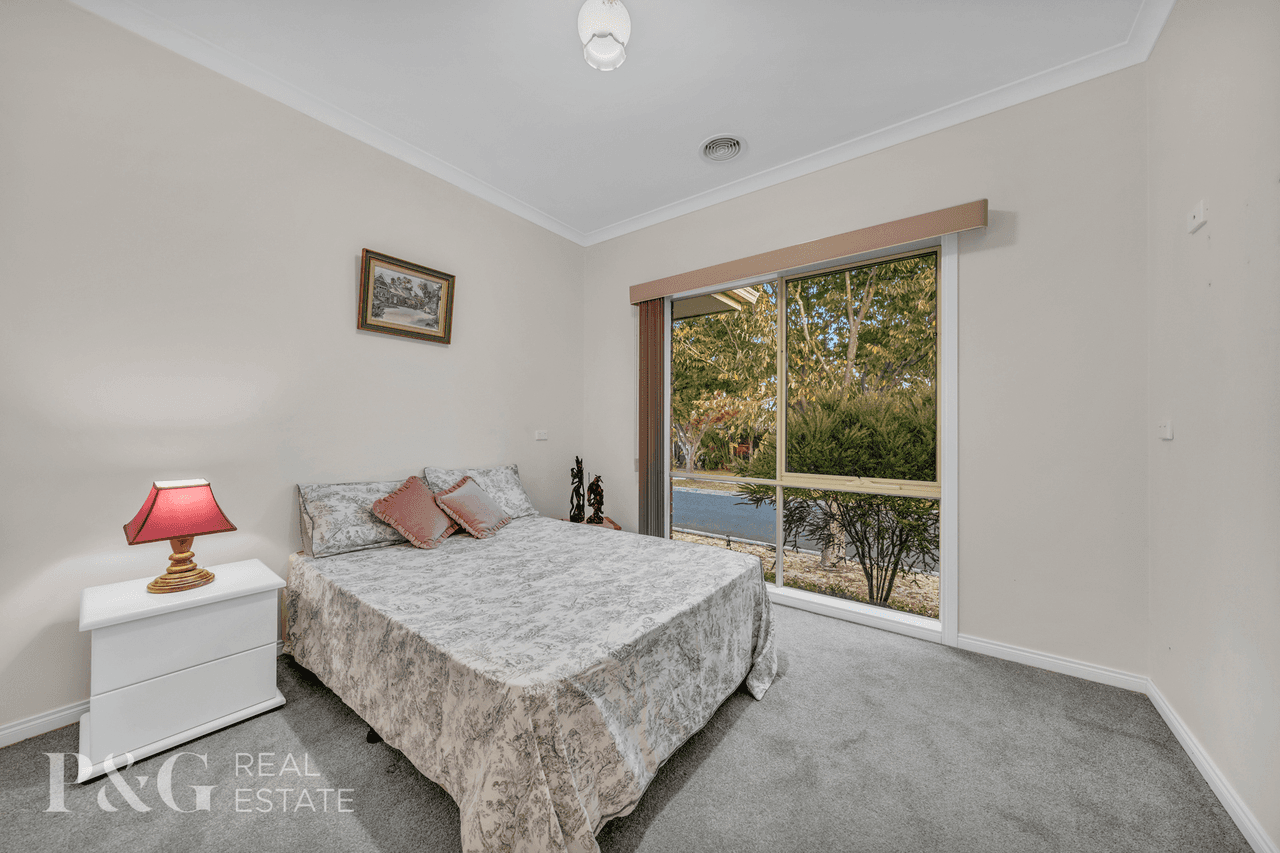 15 Wool Shed Road, NARRE WARREN SOUTH, VIC 3805