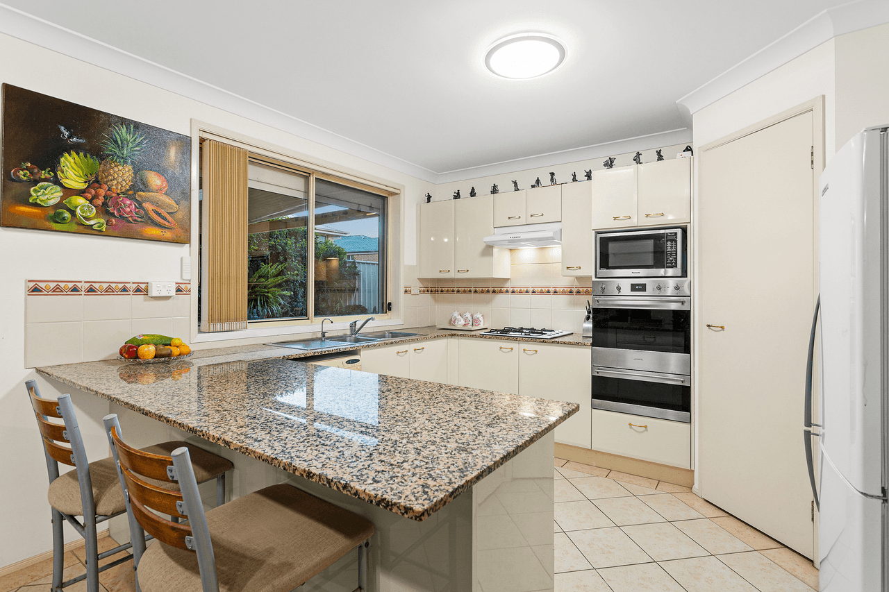 12 Hartog Court, SHELL COVE, NSW 2529