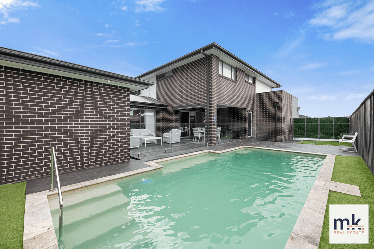 67 Thorpe Circuit, Oran Park, NSW 2570