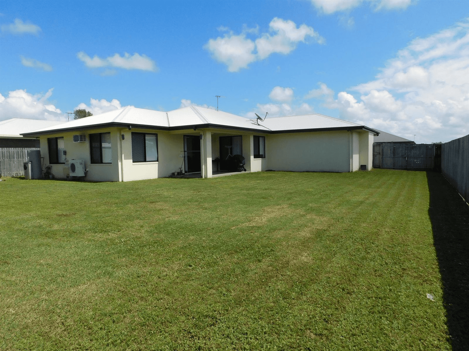 12 Pacific Avenue, Sarina, QLD 4737