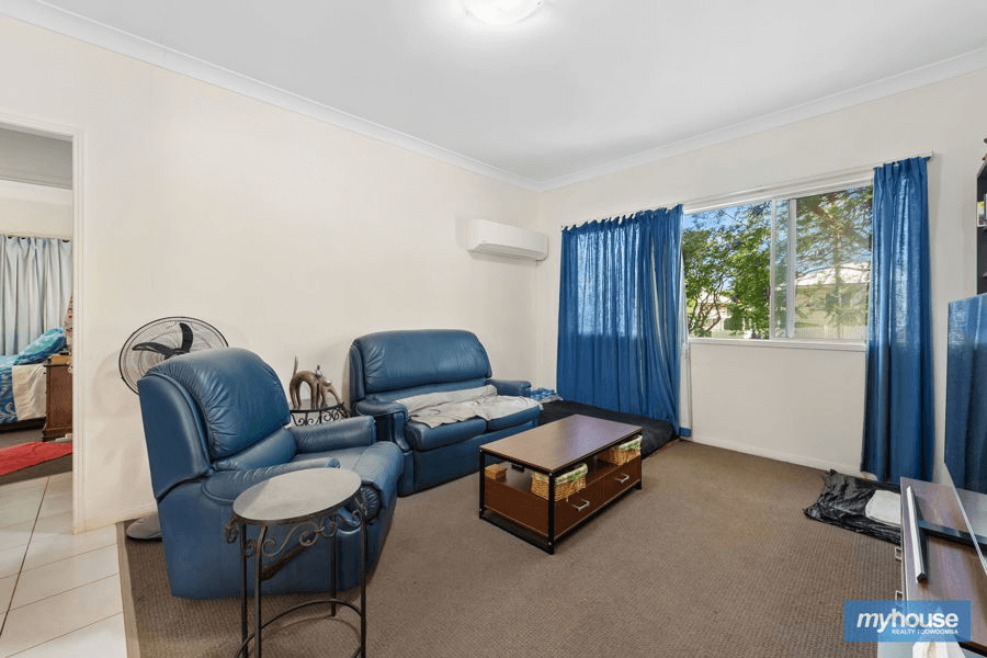 23 Elizabeth Street, SOUTH TOOWOOMBA, QLD 4350