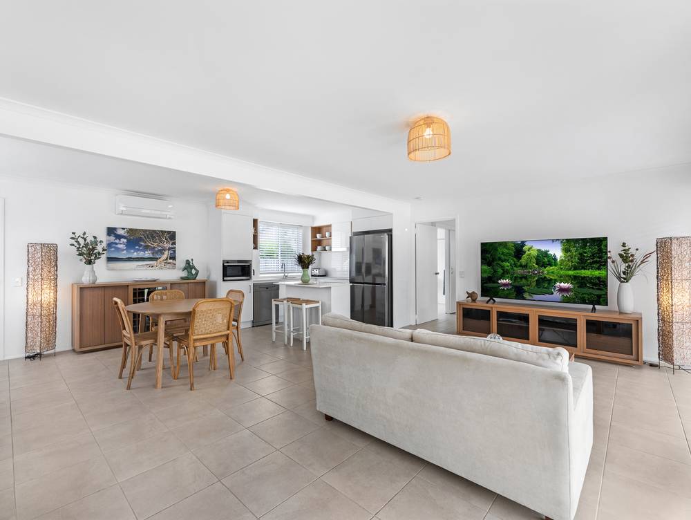 596 Esplanade, HERVEY BAY DC, QLD 4655