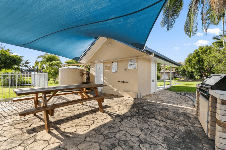 43/50 St Kevins Avenue, BENOWA, QLD 4217