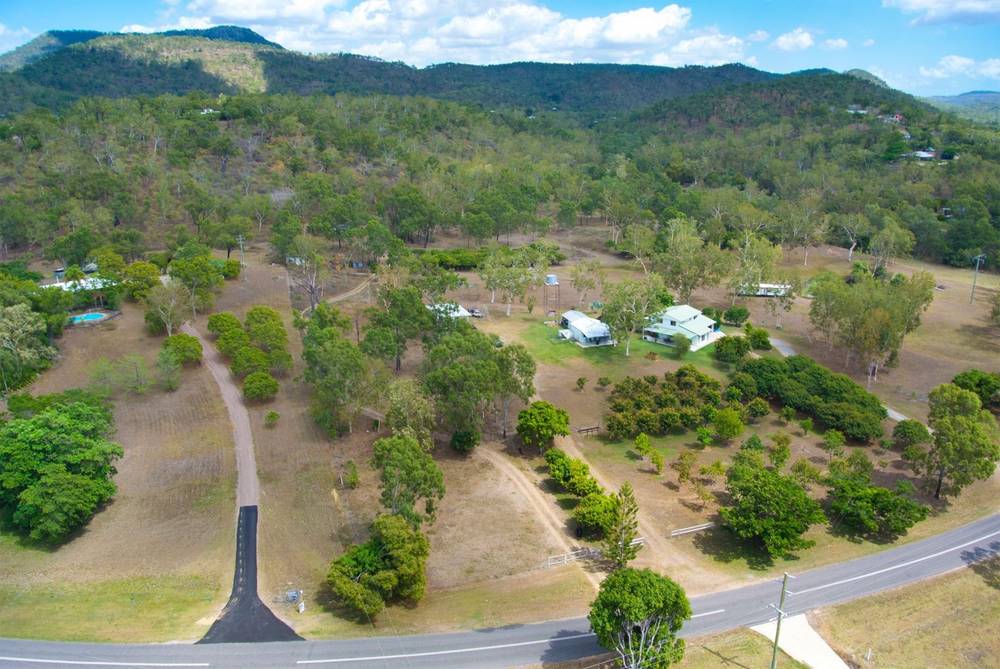 92 Alligator Creek Road, Alligator Creek, QLD 4816