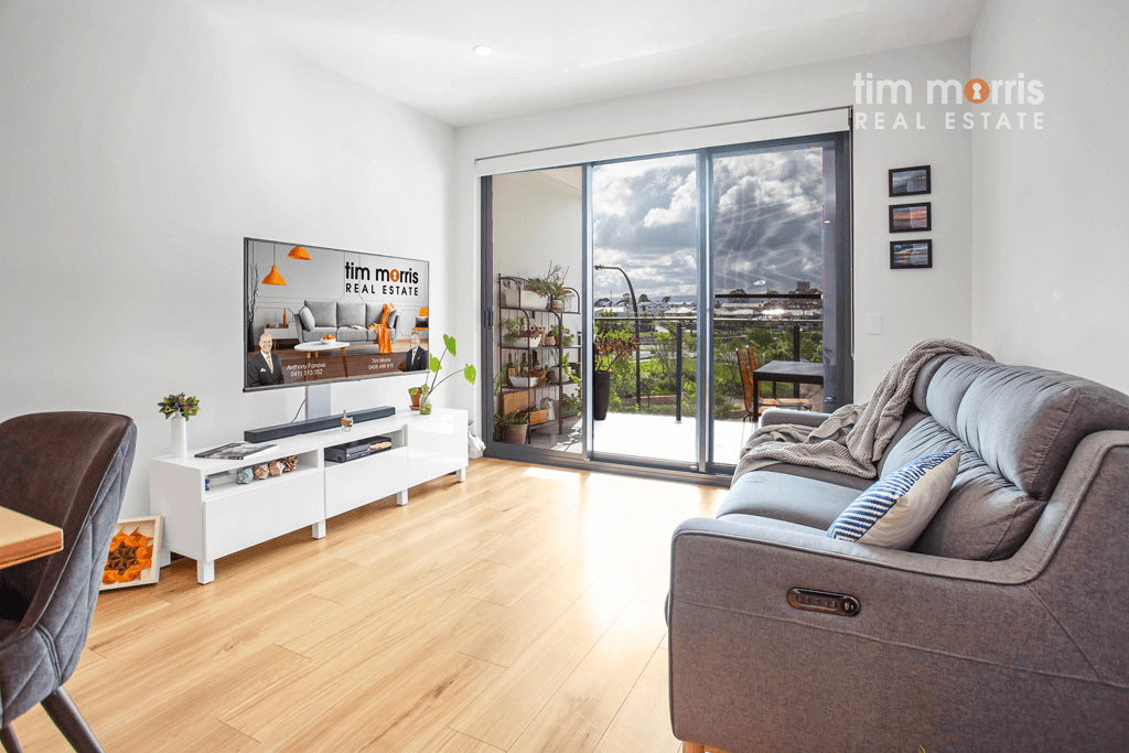 210/2 Post Parade, St Clair, SA 5011