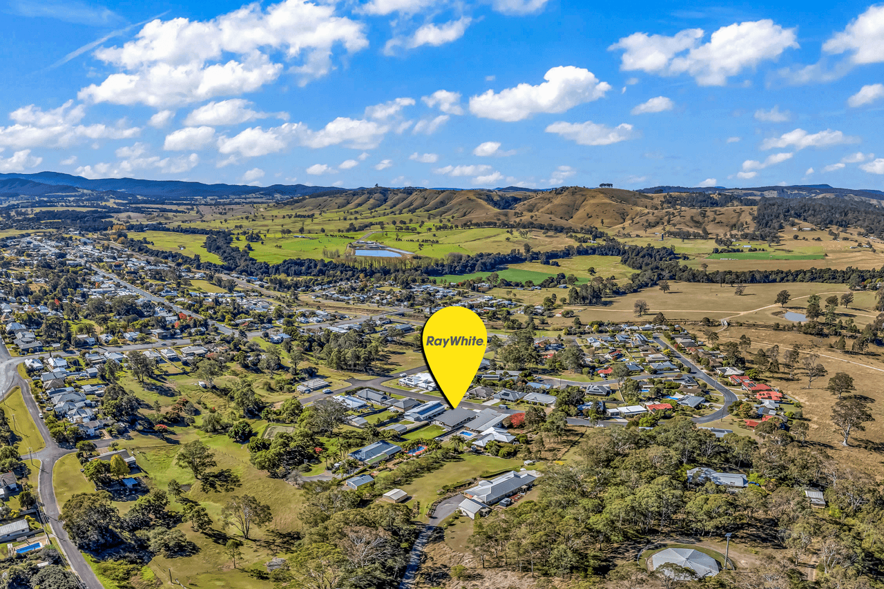 42 Melbee Circuit, DUNGOG, NSW 2420