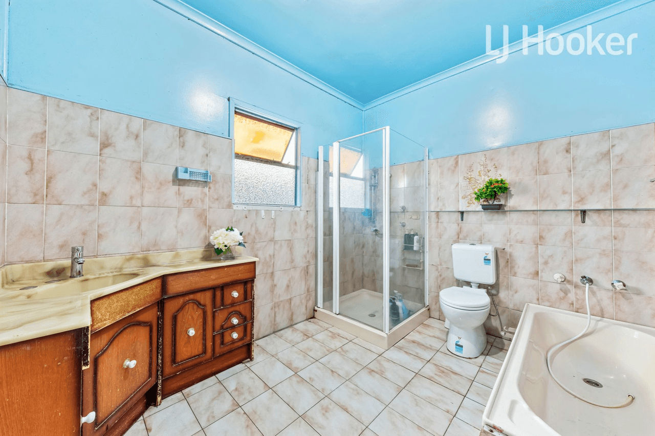 93 Beckenham St, CANLEY VALE, NSW 2166