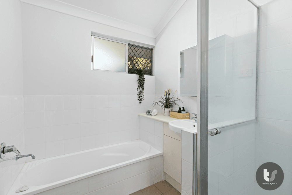 2/221 Middle Street, Cleveland, QLD 4163