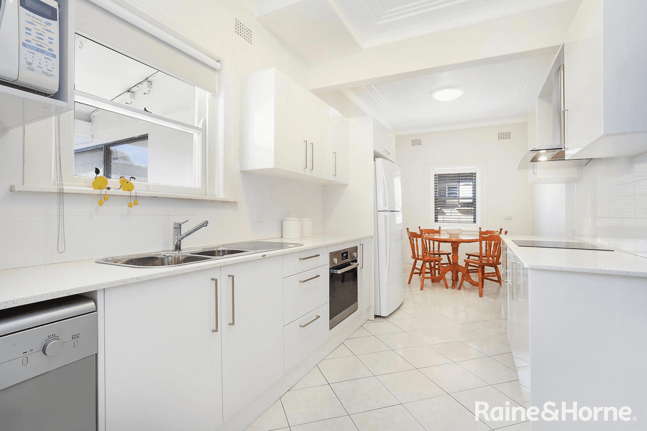 31 Carinya Avenue, MASCOT, NSW 2020