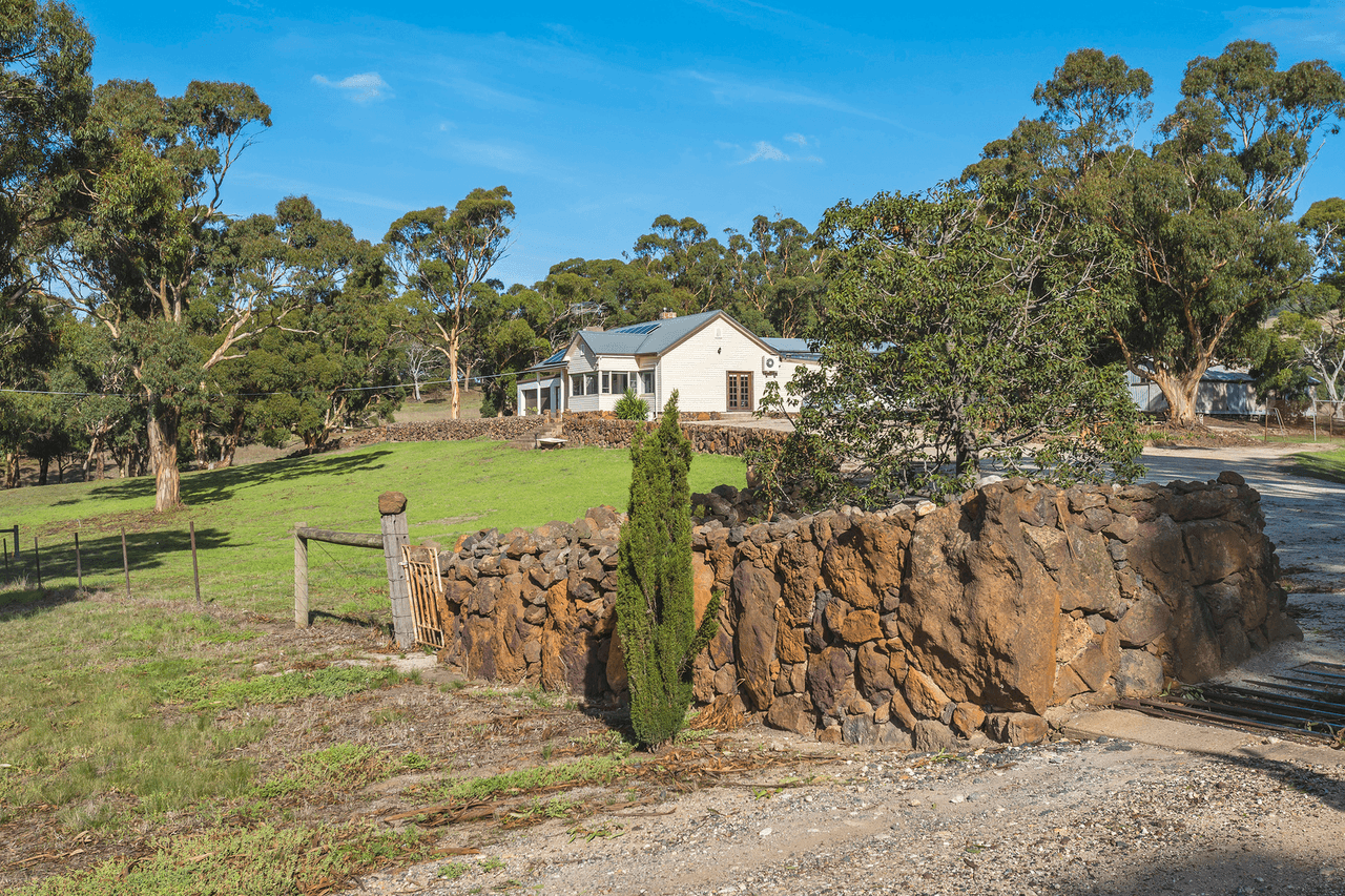 1457 Glenmore Road, Glenmore, VIC 3340